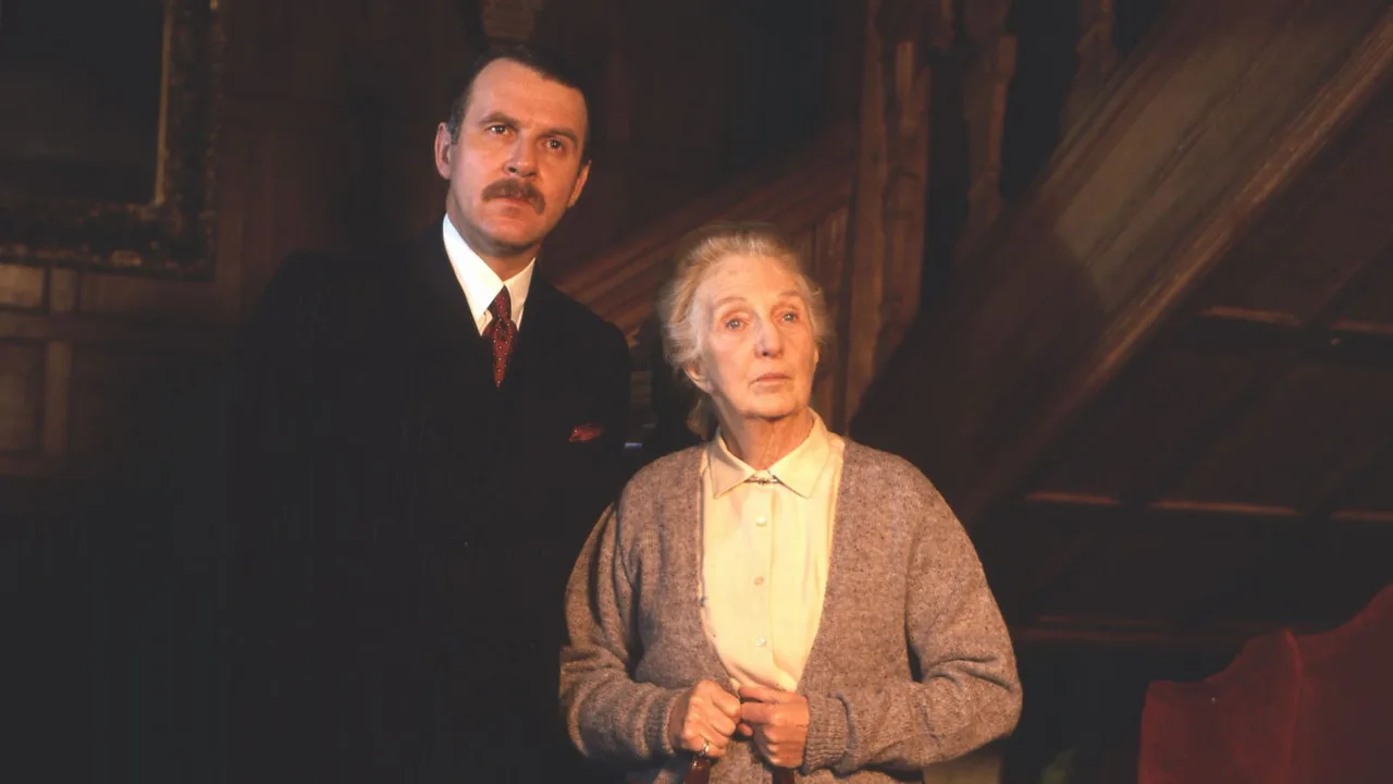 Miss Marple: A Pocketful of Rye (1985)