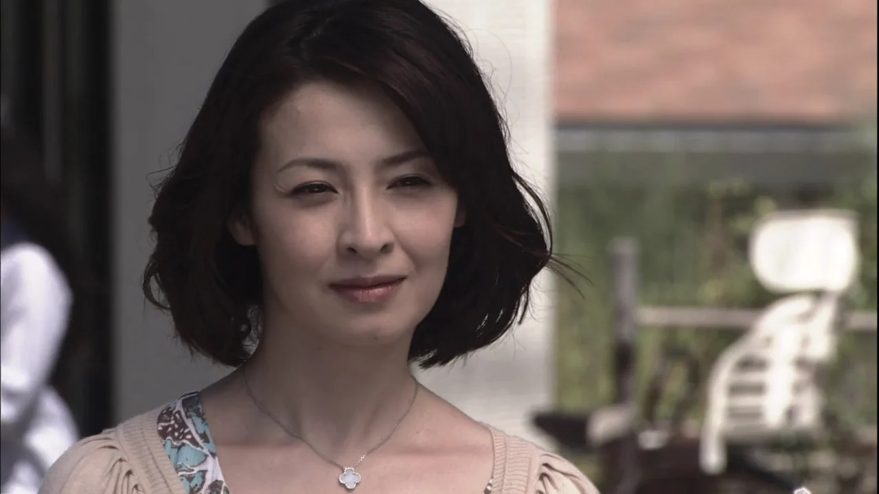 The Beautiful Neighbor (2011)