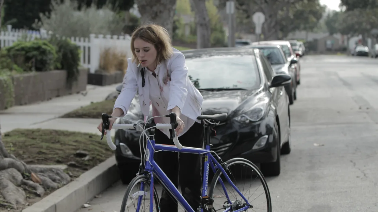 Izzy Gets the F*ck Across Town (2018)