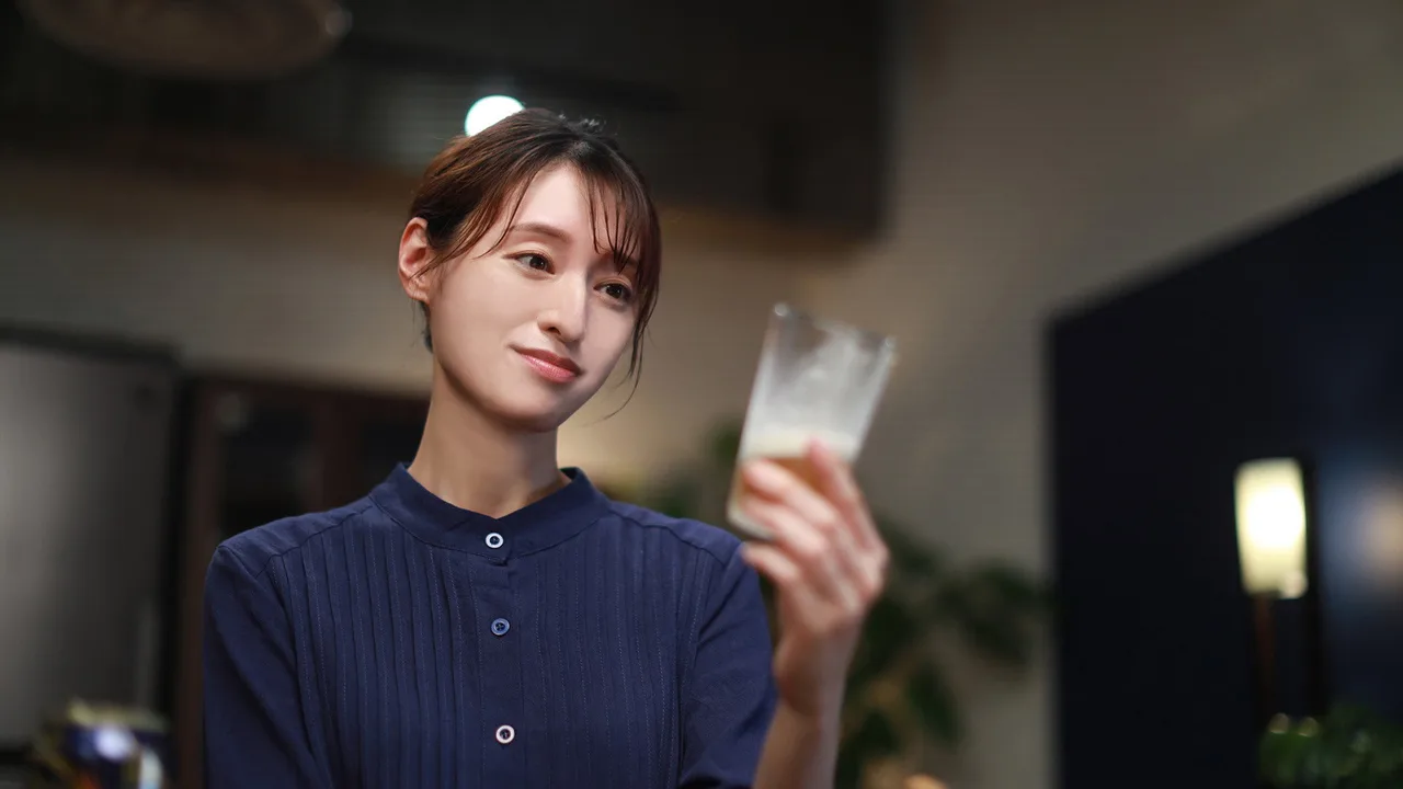 Evening Drink Style (2022)
