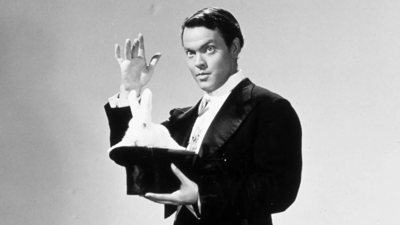 Magician: The Astonishing Life and Work of Orson Welles (2014)