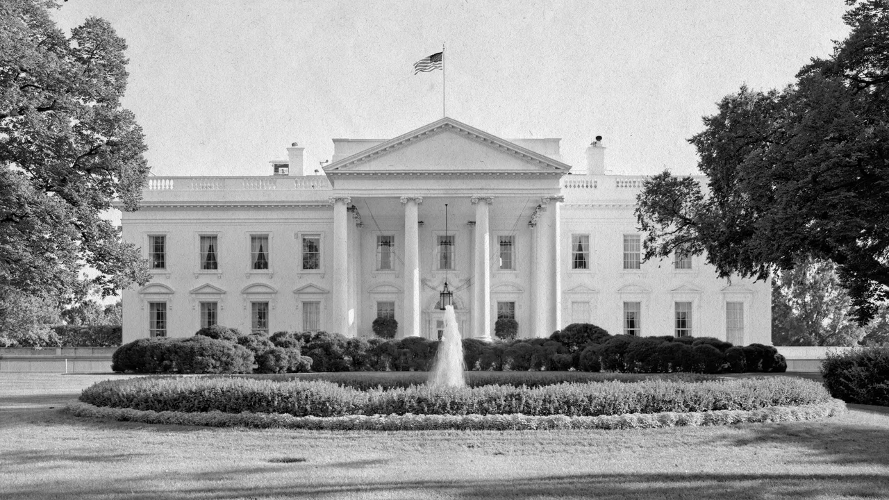 Race for the White House (2016)