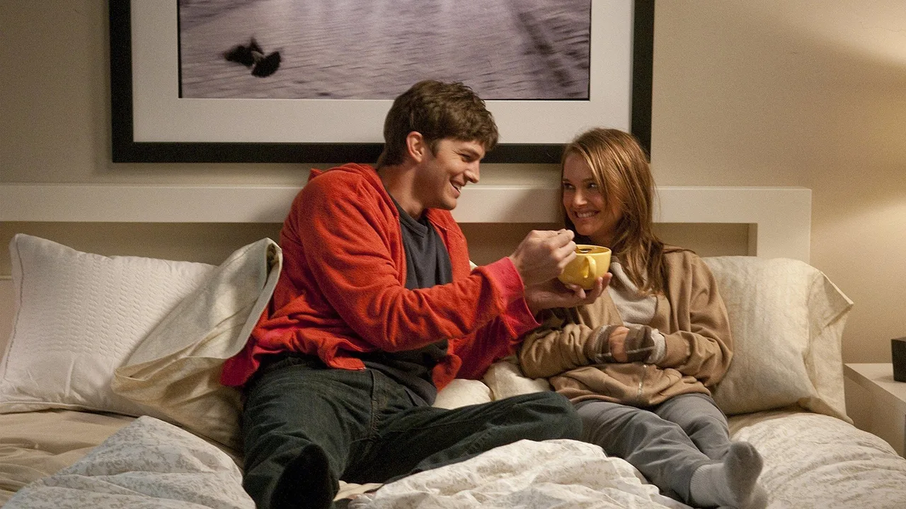 No Strings Attached (2011)