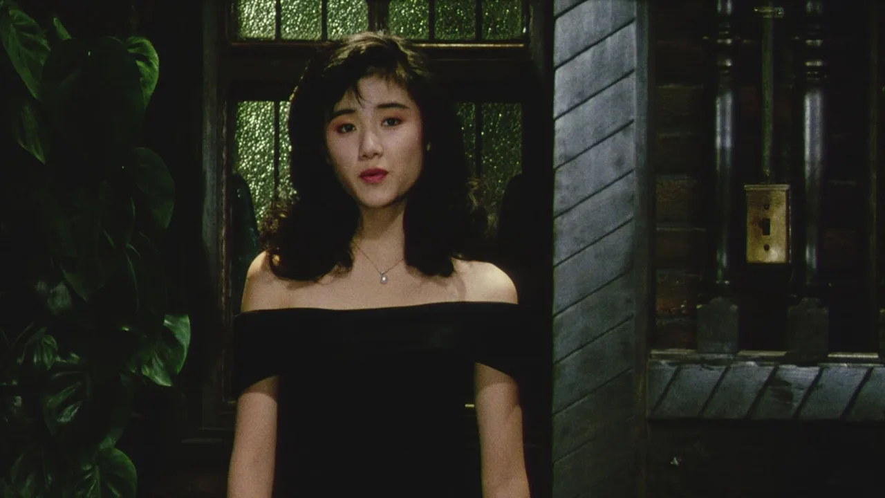 The Lady in a Black Dress (1987)