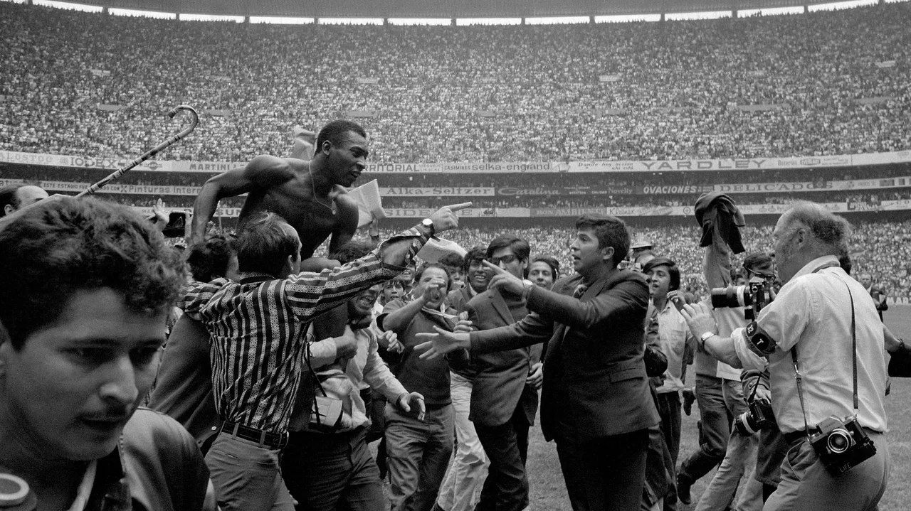 Pelé (2021)