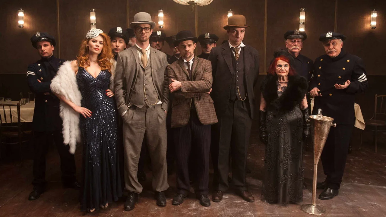 Circus Halligalli (2013)