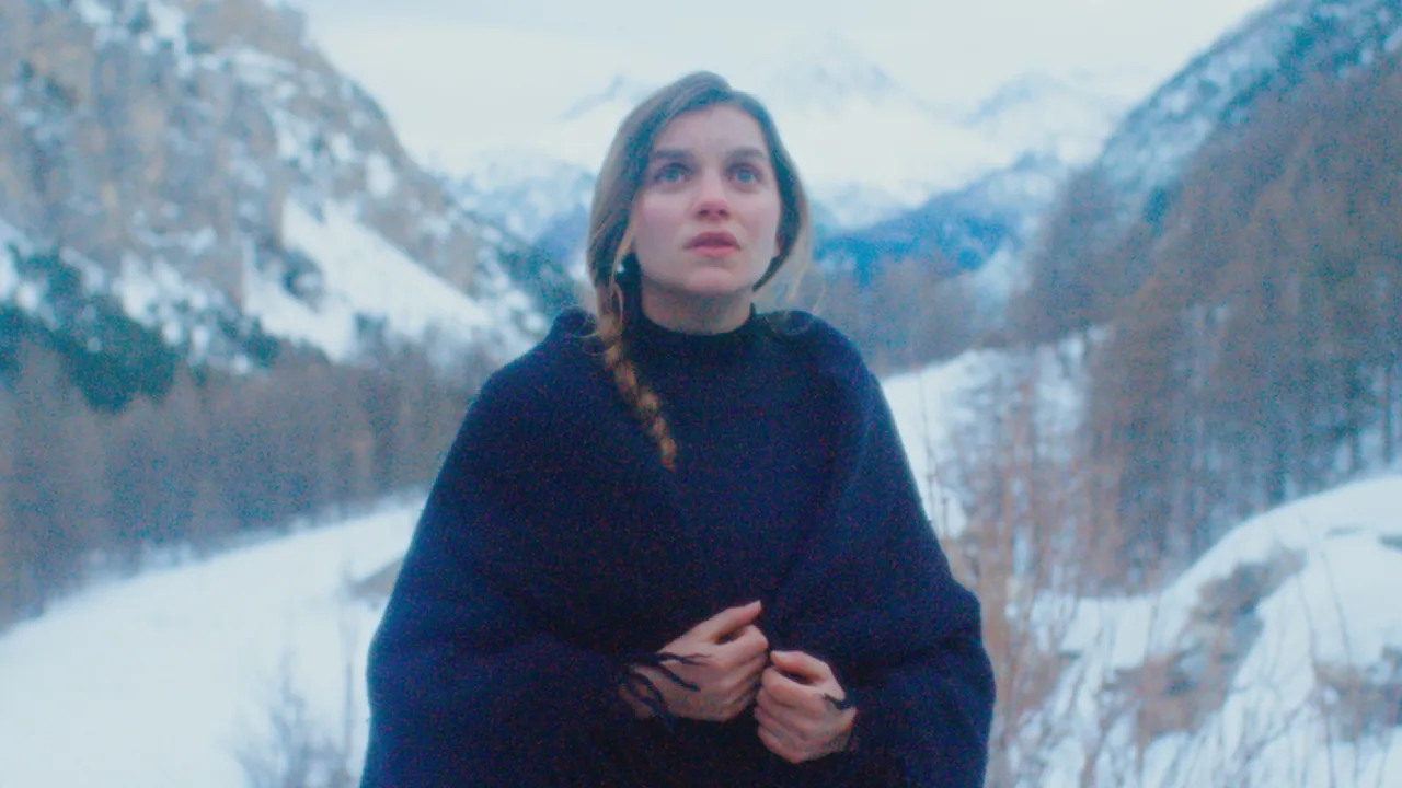 The Girl in the Snow (2025)