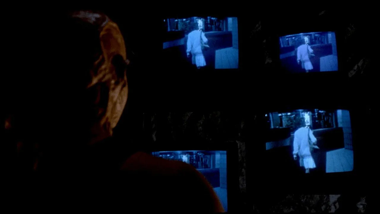 Phantom of the Mall: Eric's Revenge (1989)