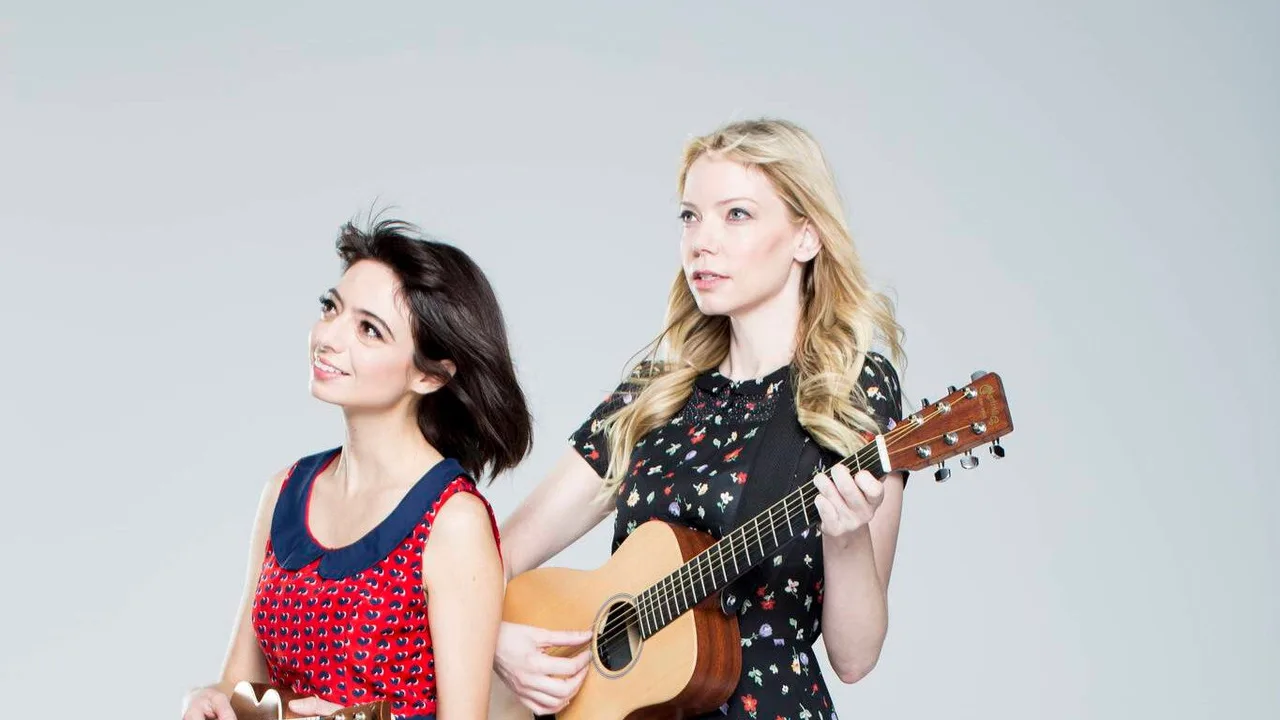 Garfunkel and Oates (2014)