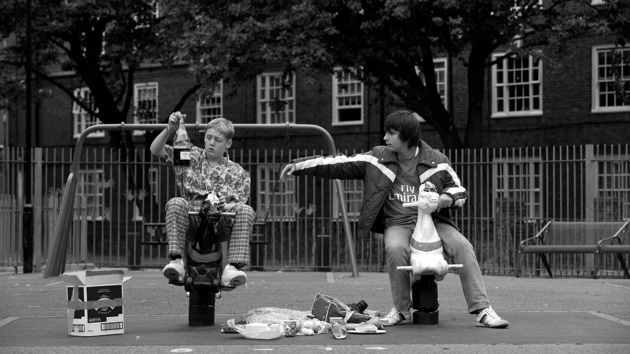 Somers Town (2008)