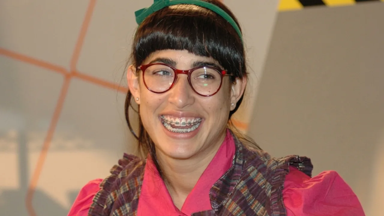 Bela, a Feia (2009)