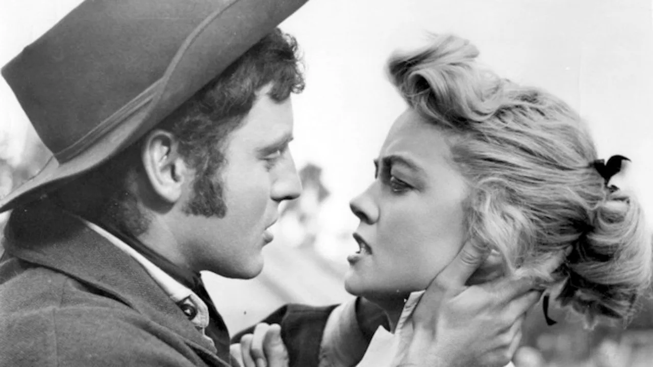 Five Guns West (1955)