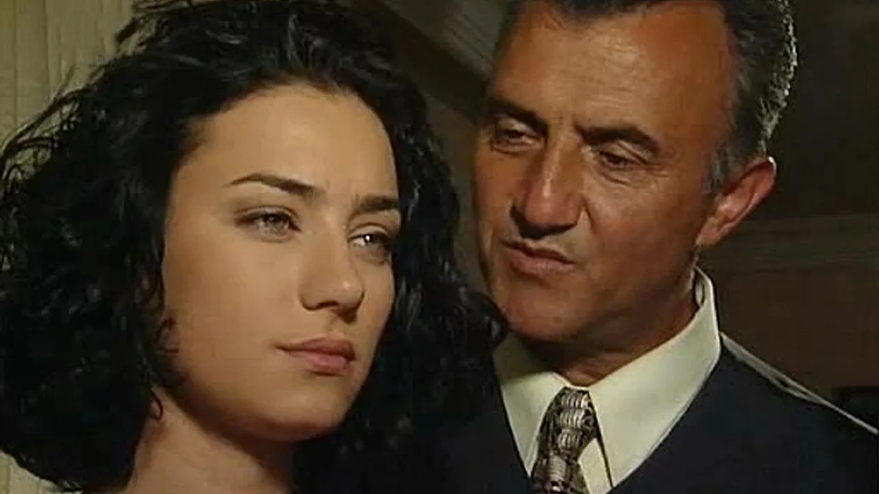 Kara Melek (1997)