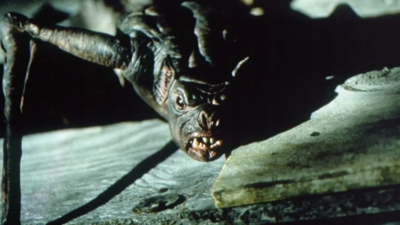 Bats (1999)