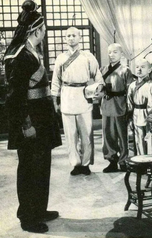 The Eighteen Darts (Part 1) (1966)