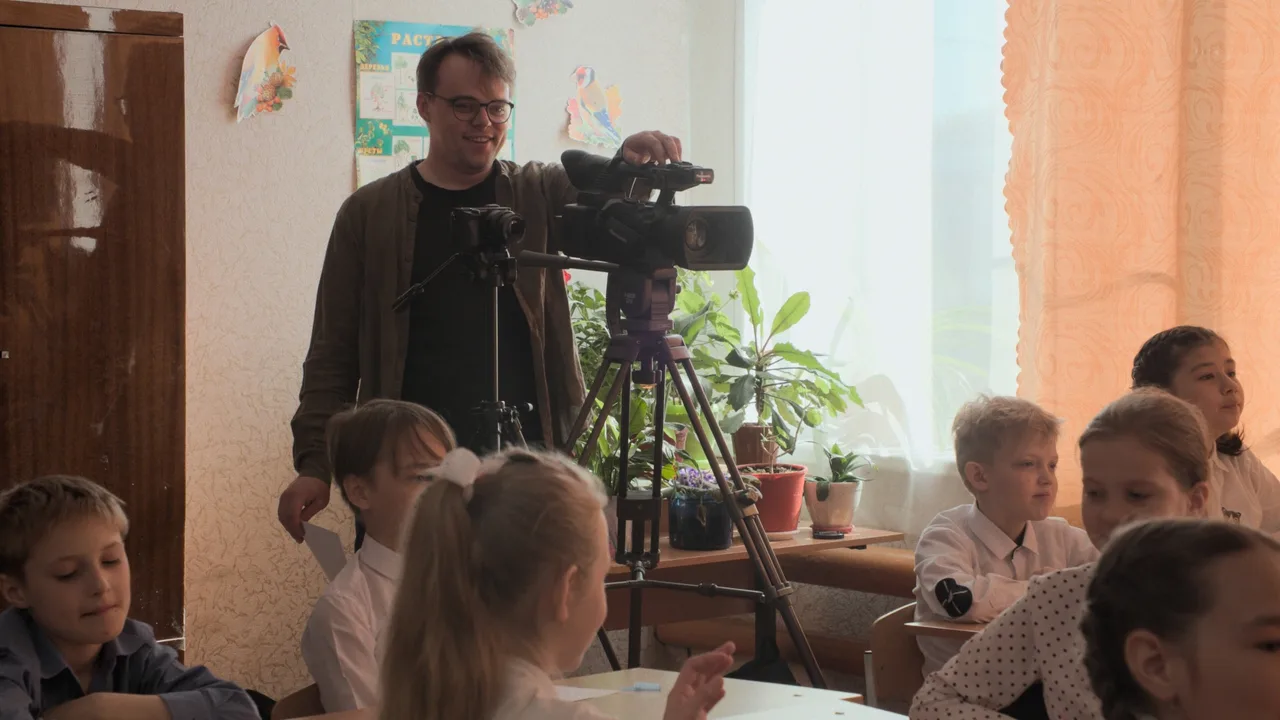 Mr. Nobody Against Putin (2025)