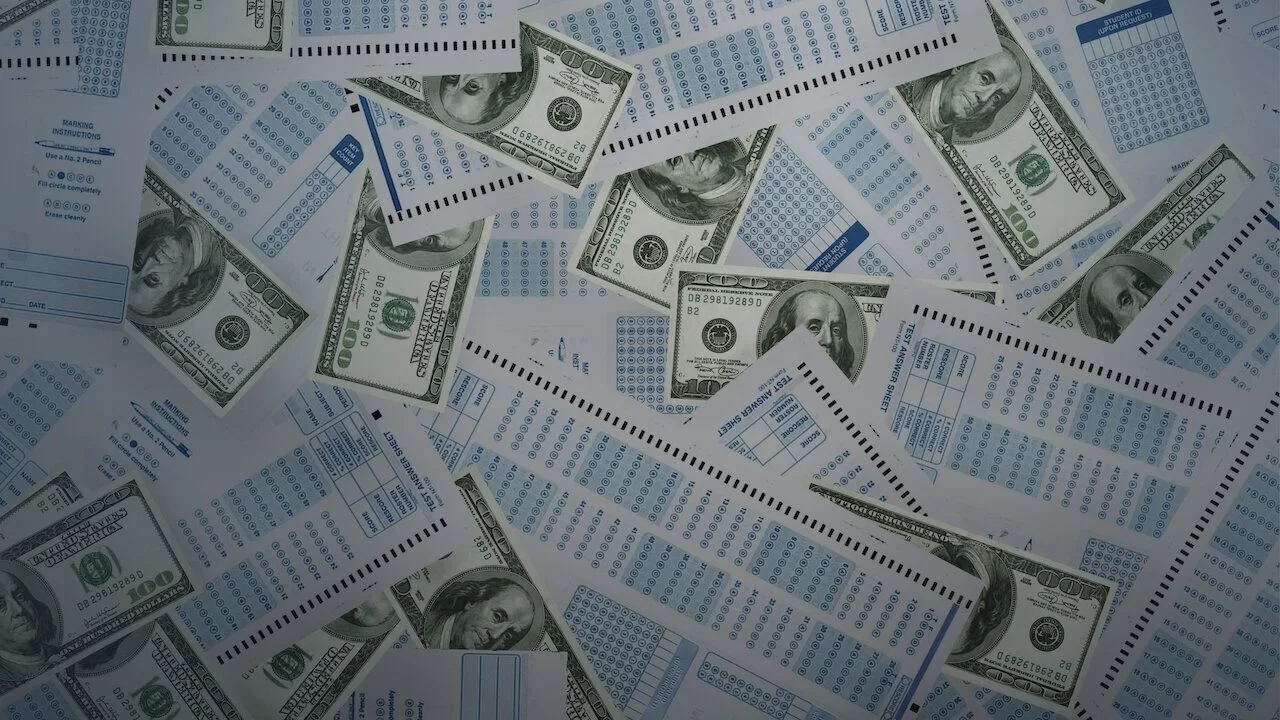 Operation Varsity Blues: The College Admissions Scandal (2021)