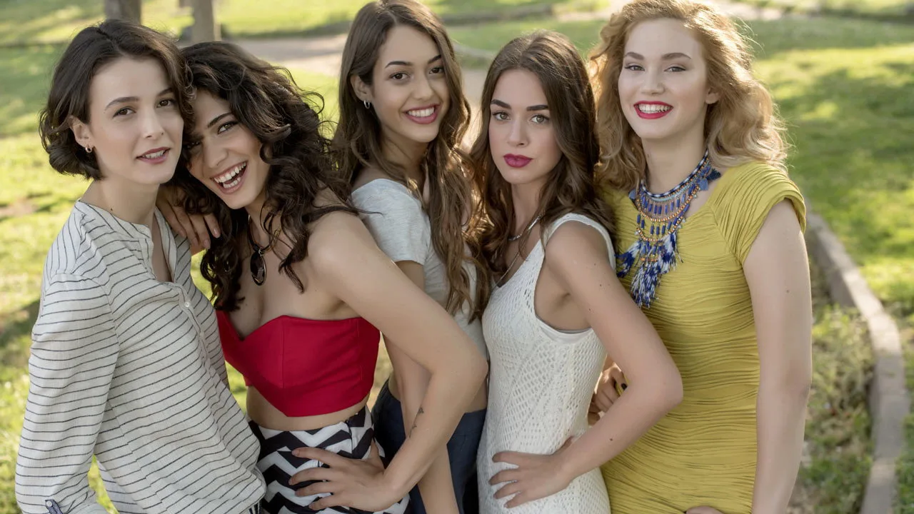 Pretty Little Liars (2015)