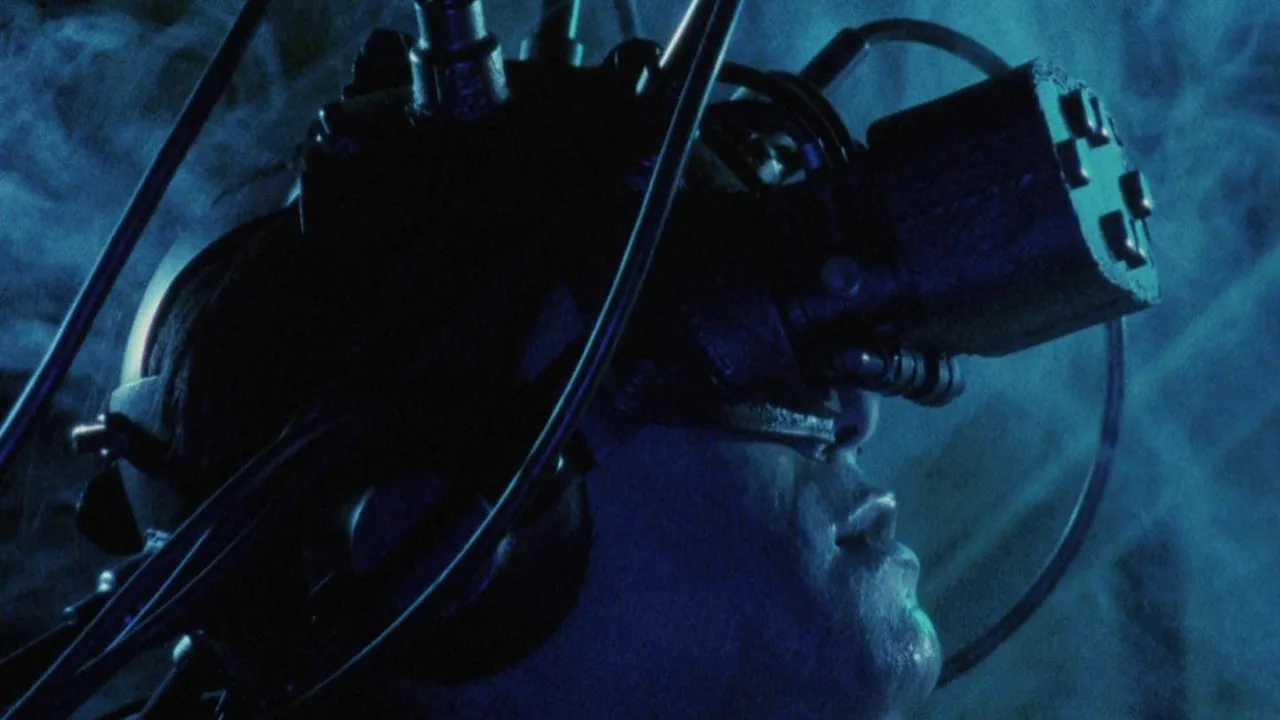 Tetsuo II: Body Hammer (1992)