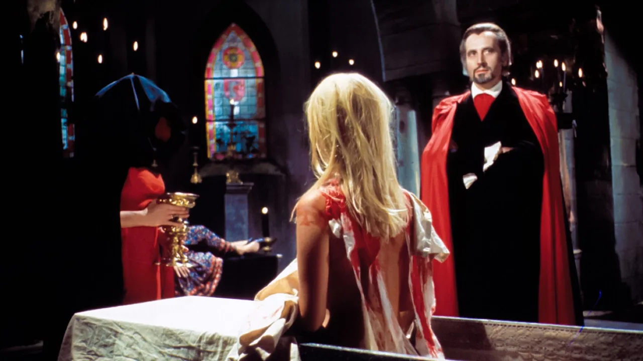 Lust for a Vampire (1971)