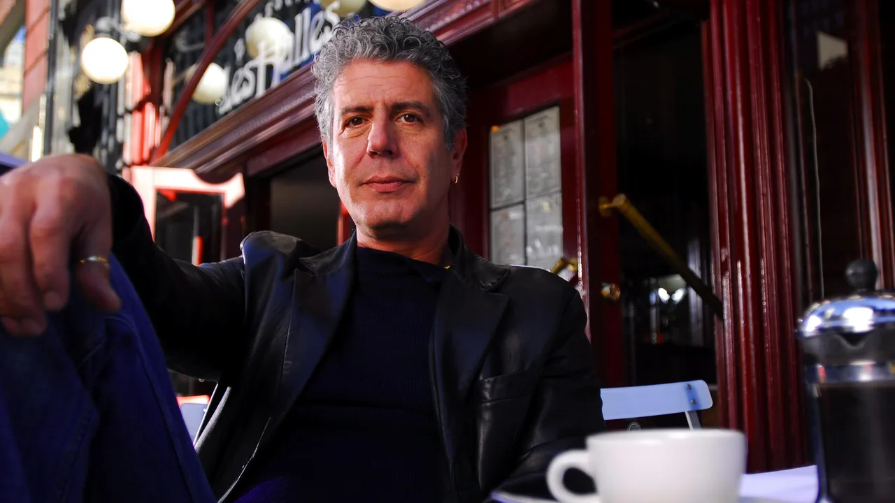 Anthony Bourdain: No Reservations (2005)