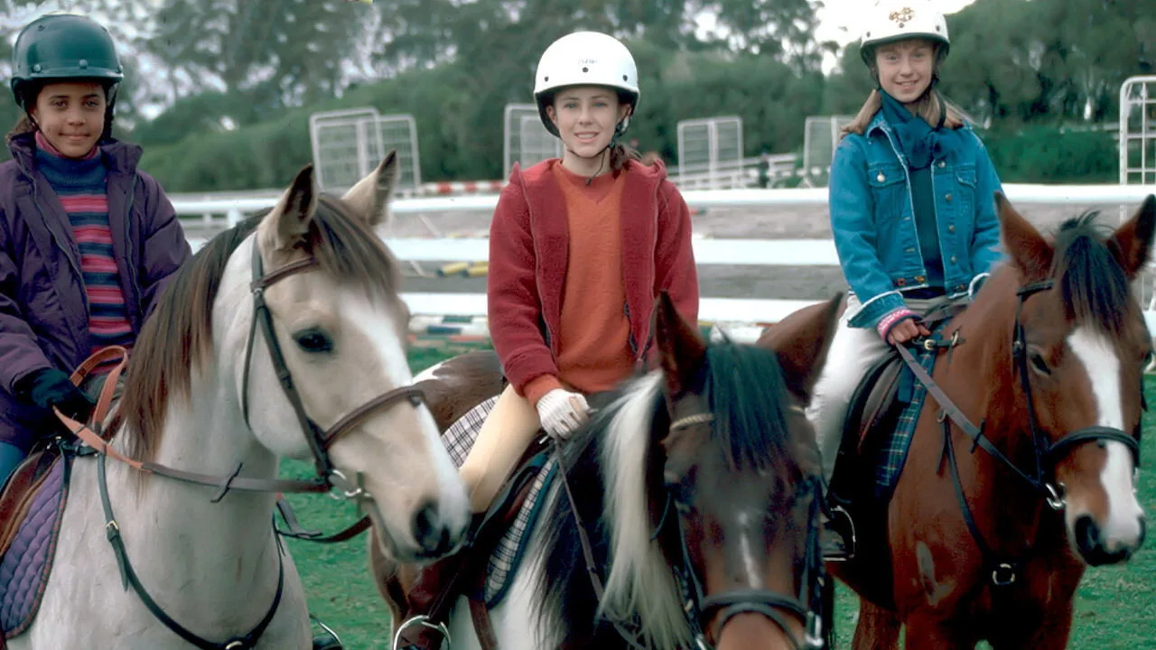 The Saddle Club (2001)