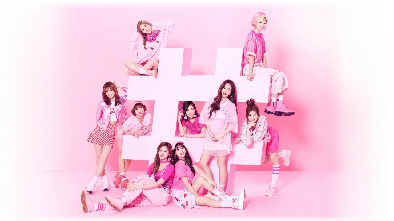 Twice Debut Showcase "Touchdown In Japan" (2017)