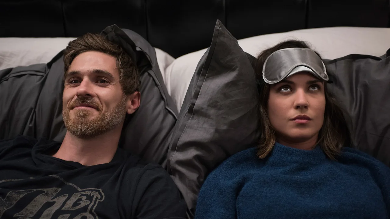 No Sleep 'Til Christmas (2018)