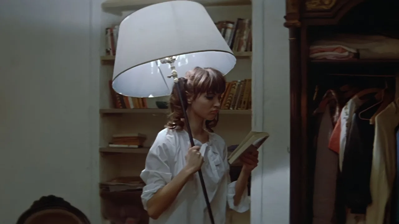A Woman Is a Woman (1961)
