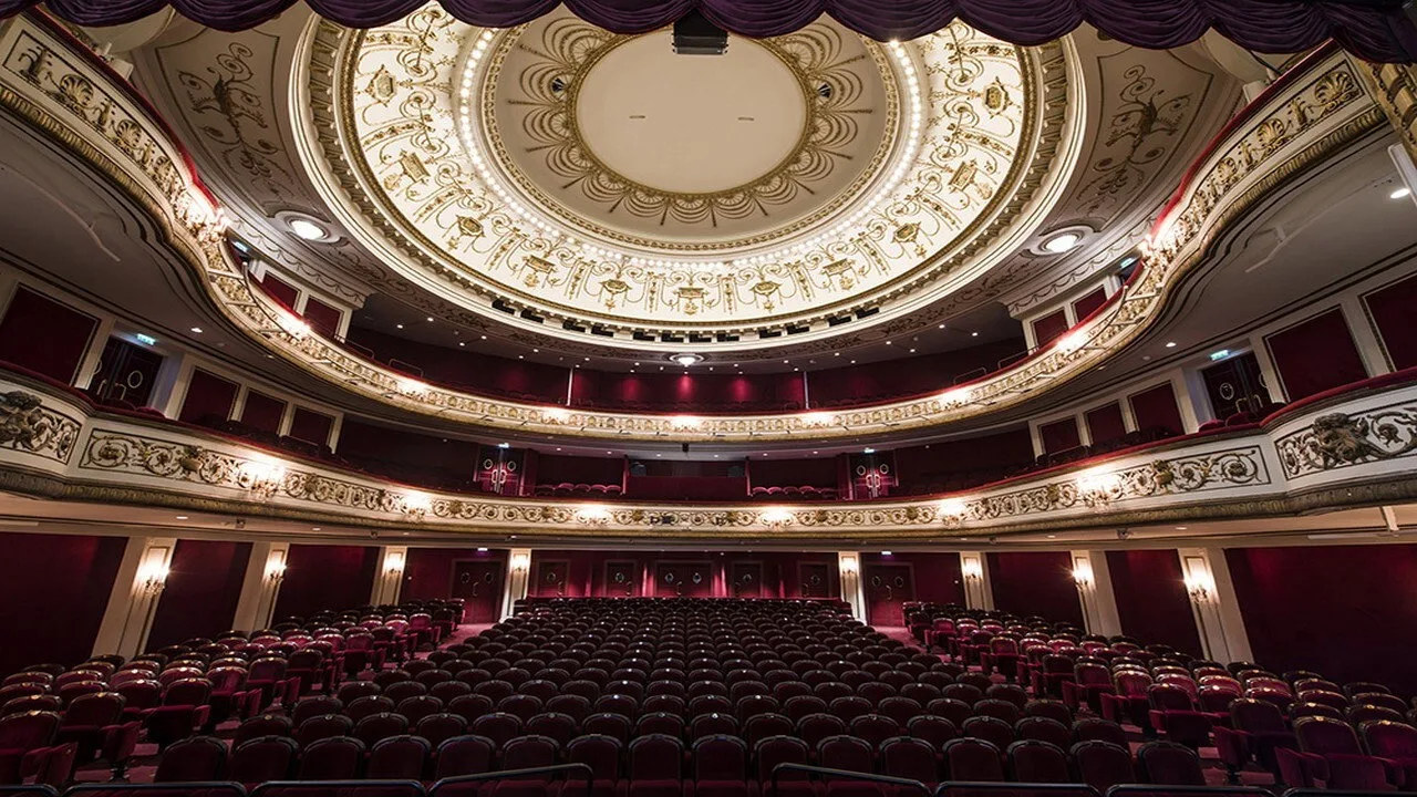 At Theatre Tonight (1966)