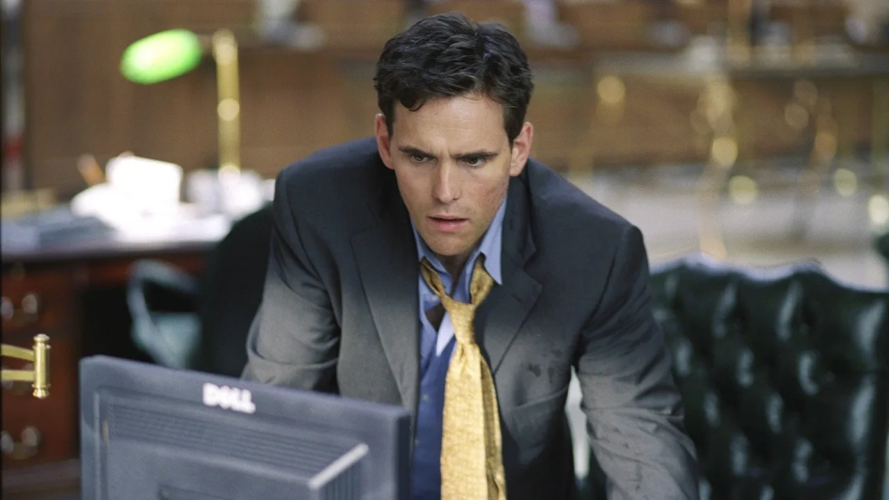 Employee of the Month (2004)