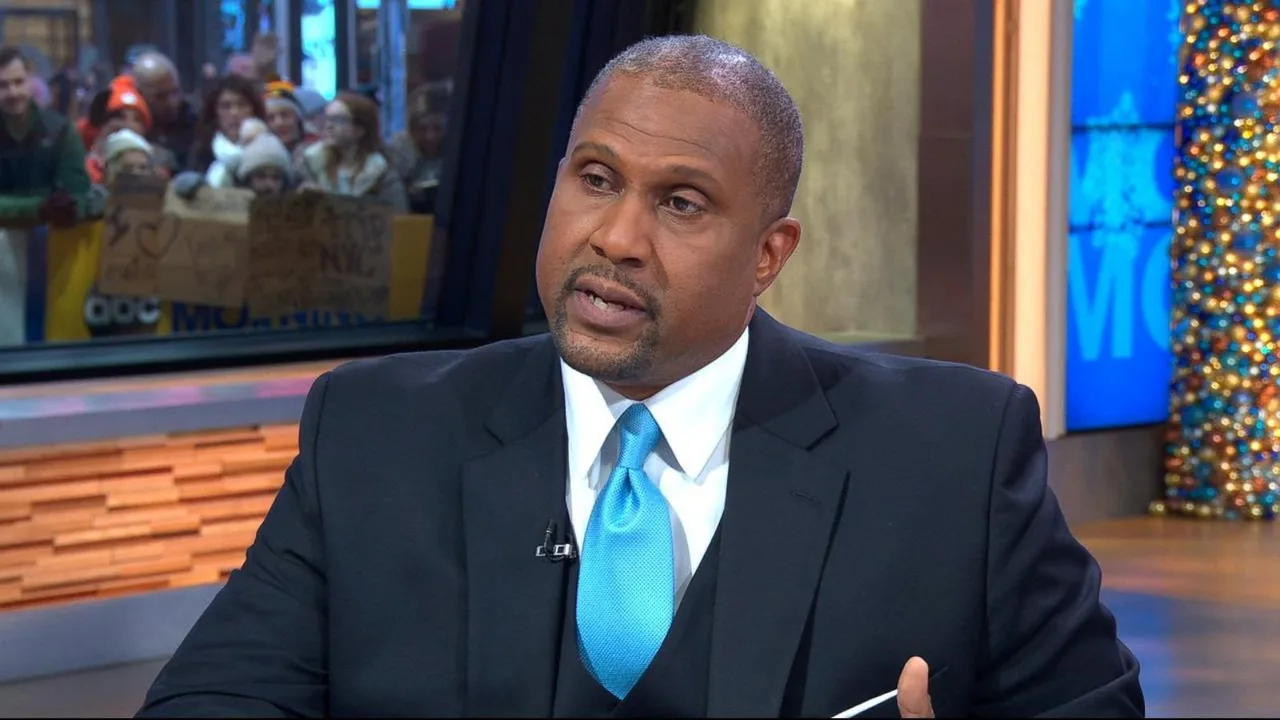 Tavis Smiley (2004)